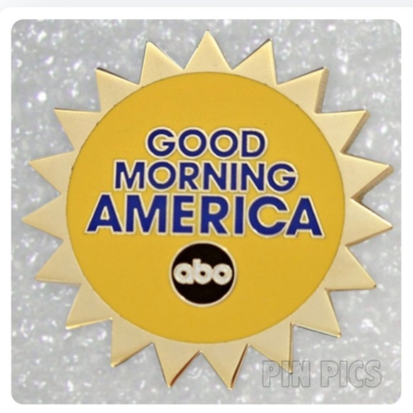 Disney Accessories - NEW Good Morning America d23 Pin